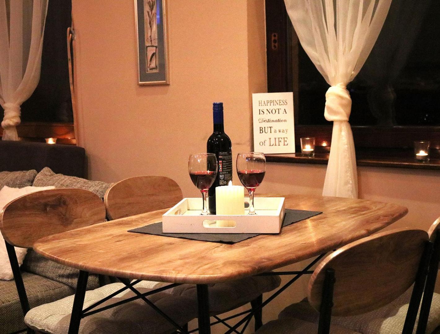 Guest House Studio Apartman Marina - With Jacuzzi, Free Parking, Pet Friendly Karlovac Buitenkant foto